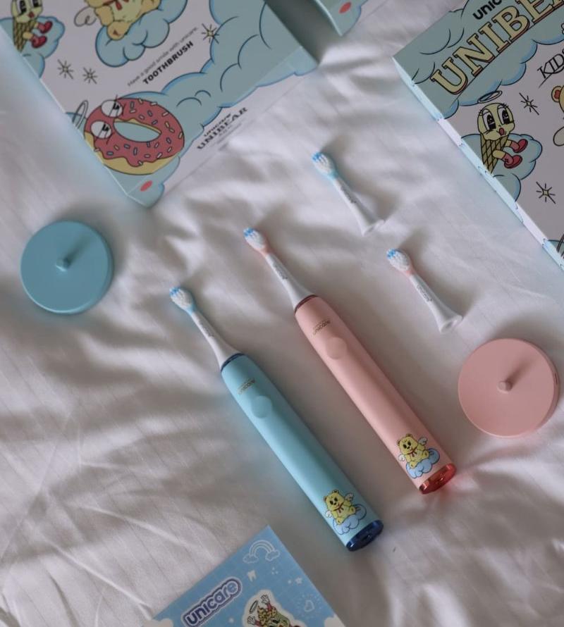 新上市✨unicare® unibear聲波氣旋兒童電動牙刷(兩色)