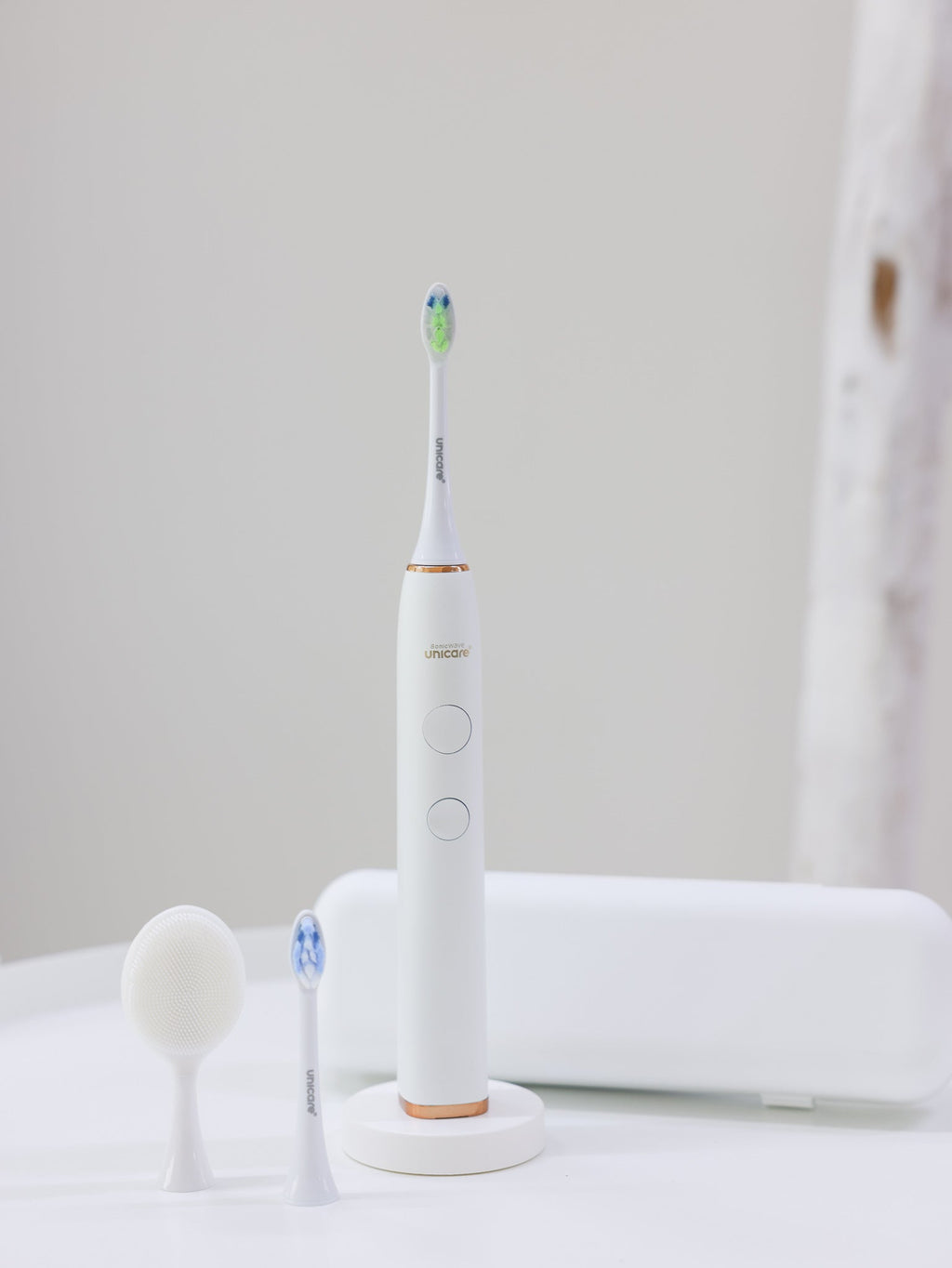 【良品工研所讀者專屬】unicare®高效音波電動牙刷