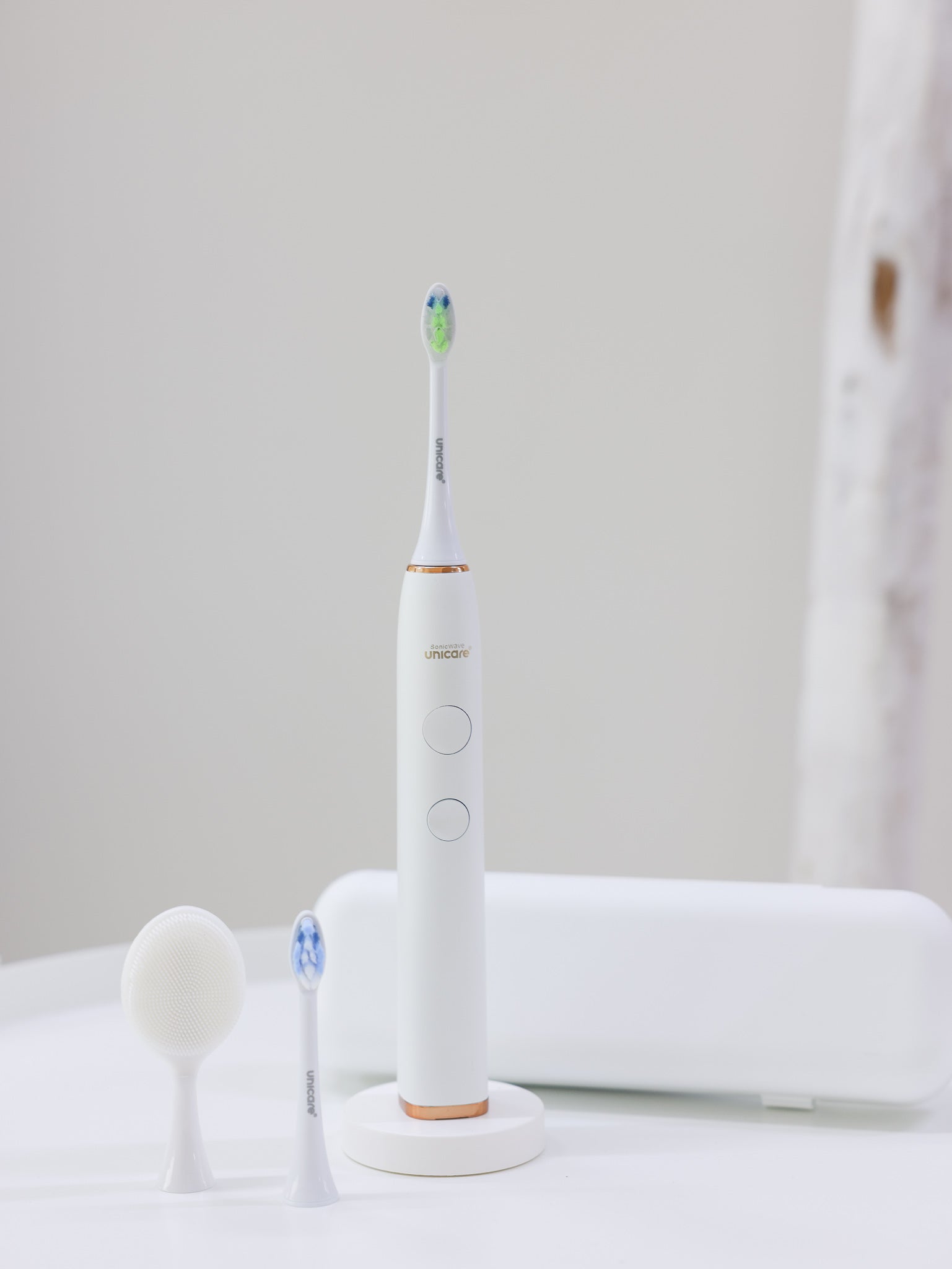 unicare®高效音波電動牙刷(三色)