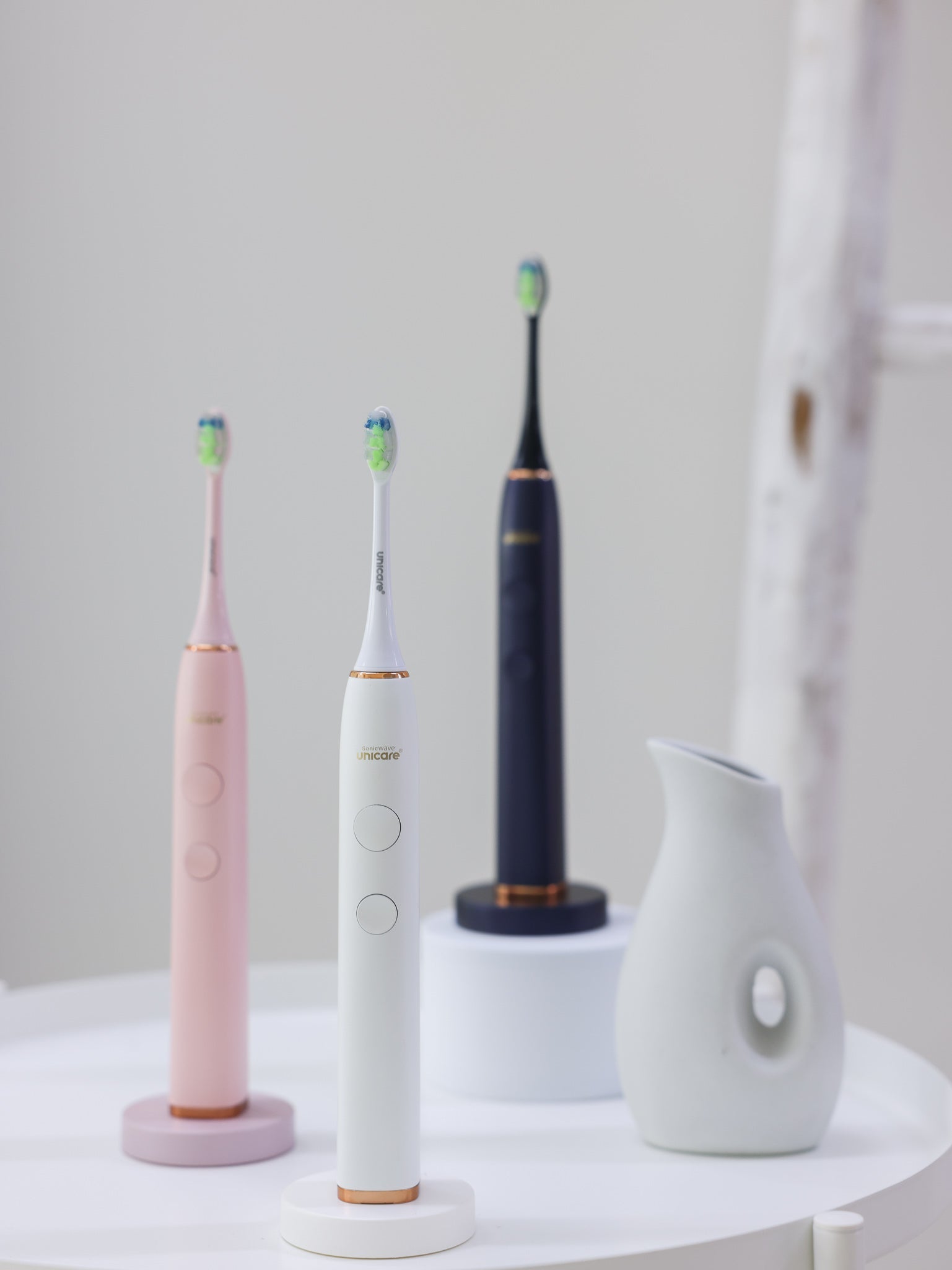 【良品工研所讀者專屬】unicare®高效音波電動牙刷